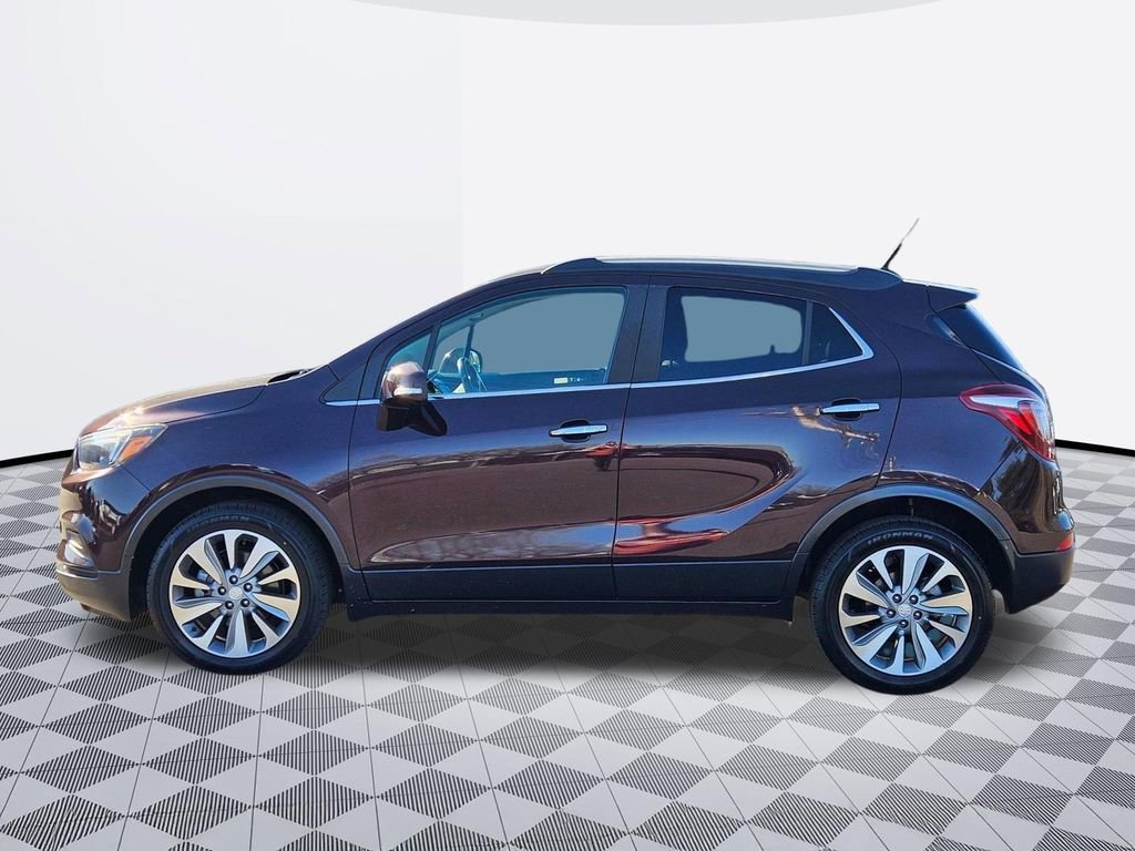 Used 2018 Buick Encore Preferred image 3