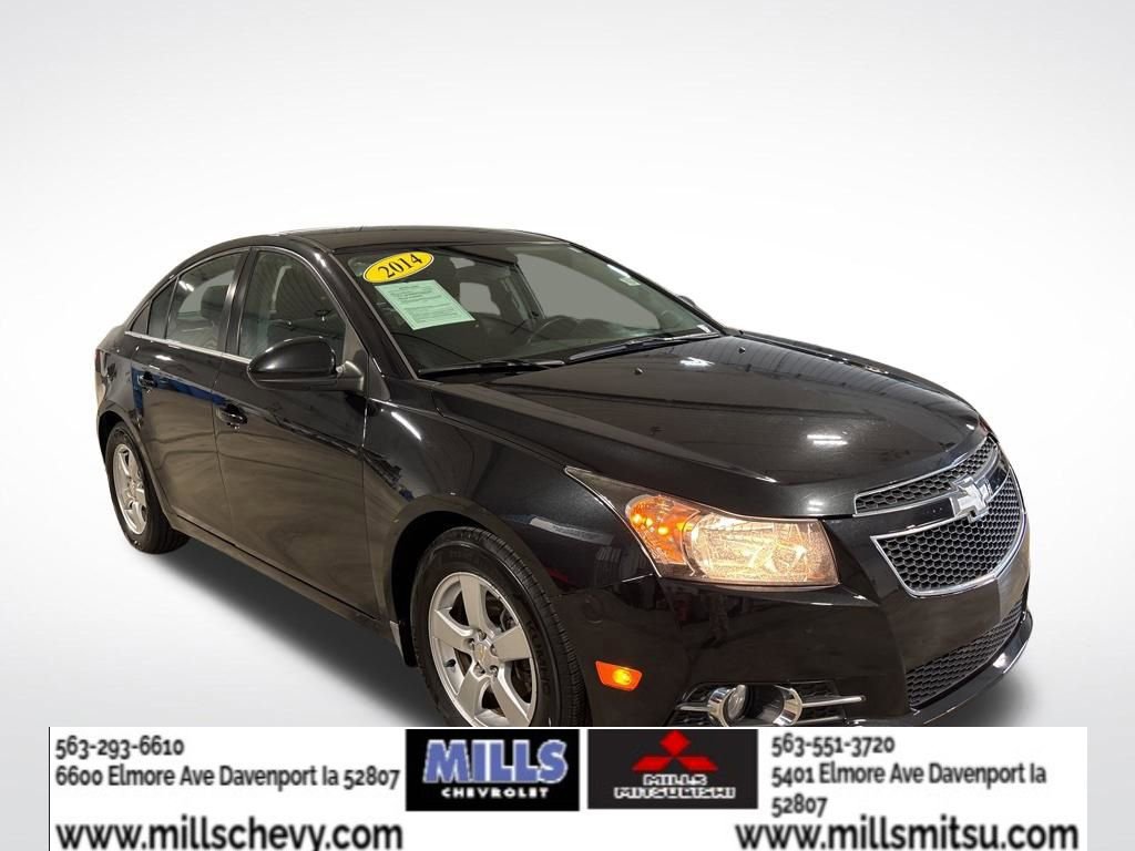 Used 2014 Chevrolet Cruze LT w/ Technology Package image 3