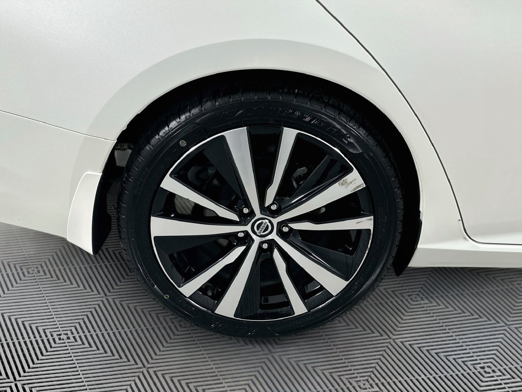 Used 2022 Nissan Altima 2.0 SR FWD image 30