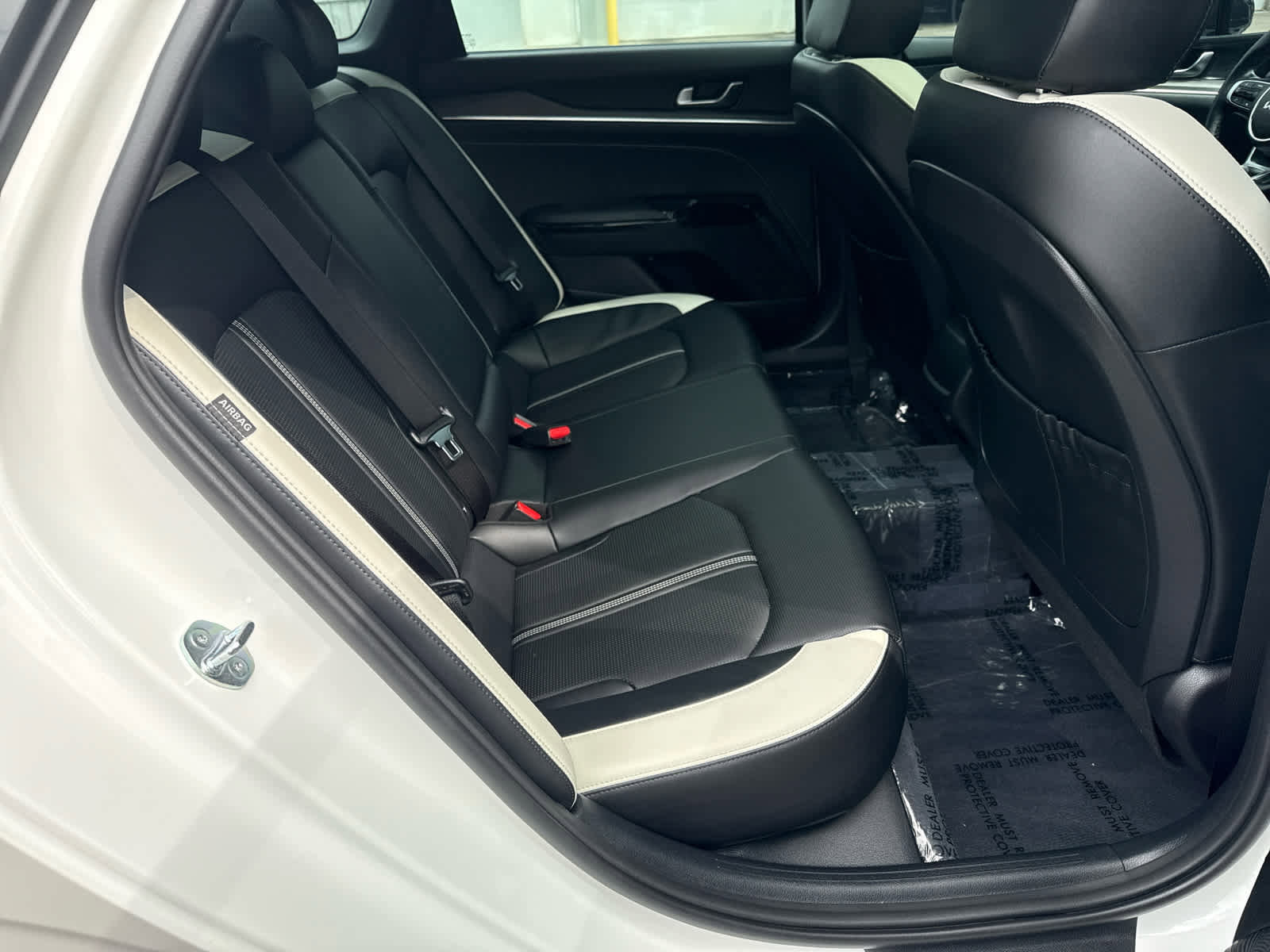 Used 2025 Kia K5 GT-Line w/ GT-Line Premium Package AWD/4WD image 14