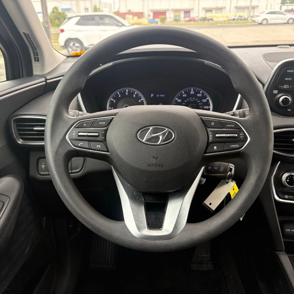 Used 2020 Hyundai Santa Fe SE FWD image 18