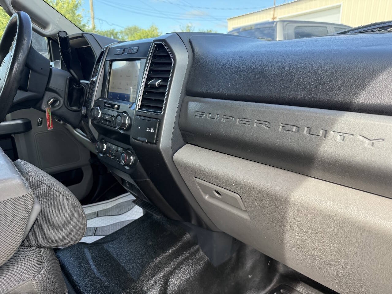 Used 2022 Ford F250 XLT w/ XLT Value Package AWD/4WD image 18