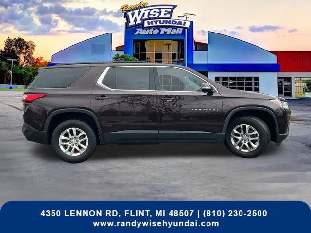 Used 2020 Chevrolet Traverse LT image 7