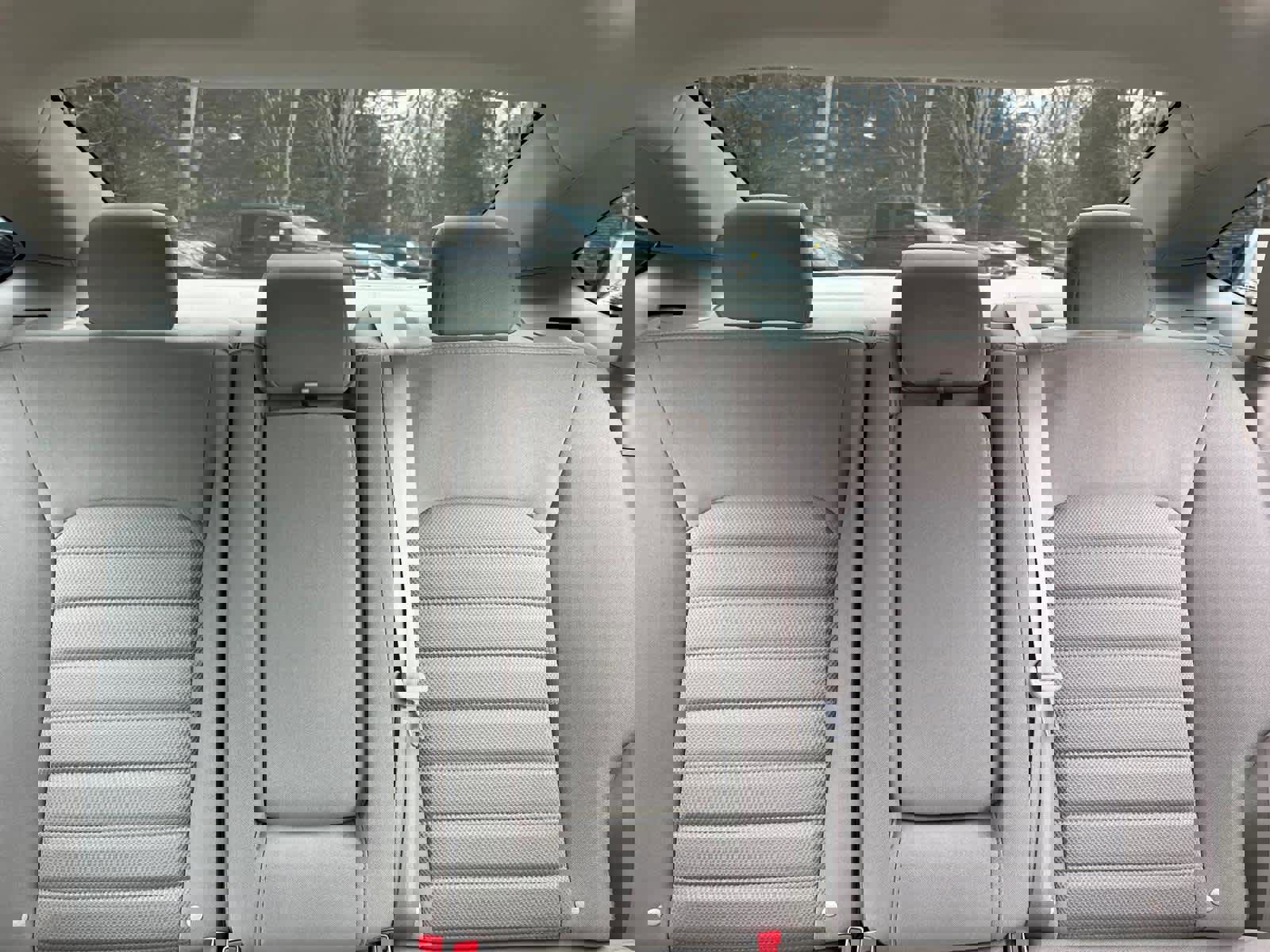 Used 2018 Ford Fusion SE w/ Fusion SE Technology Package image 28