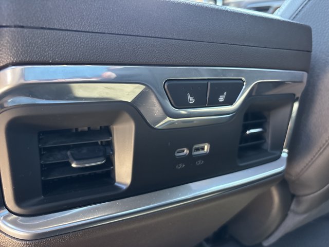 Used 2025 GMC Sierra 1500 Denali w/ Technology Package AWD/4WD image 19