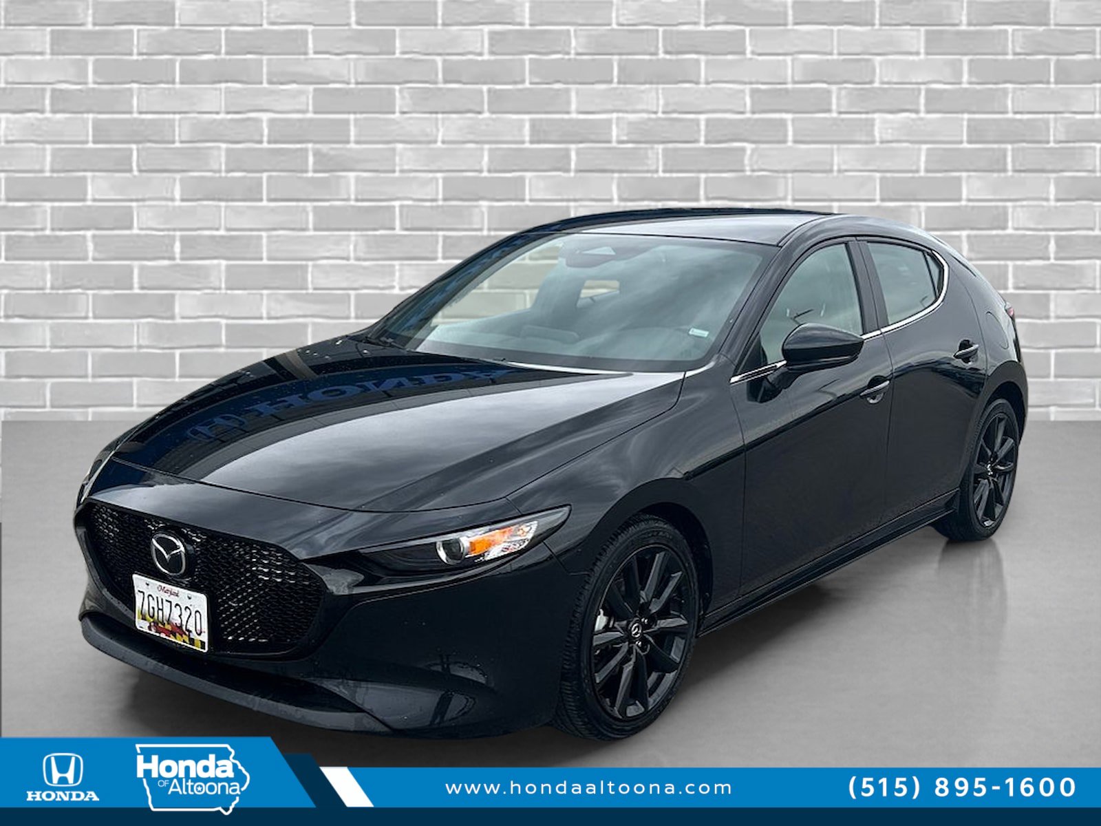 Used 2025 MAZDA MAZDA3 s Sport FWD image 1