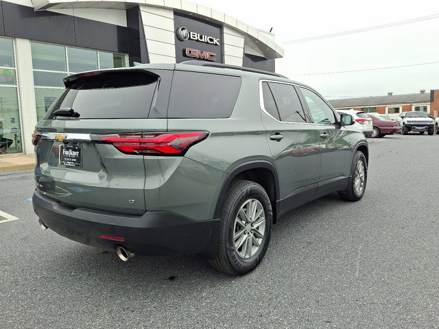 Used 2023 Chevrolet Traverse LT w/ LPO, Floor Liner Package AWD/4WD image 6