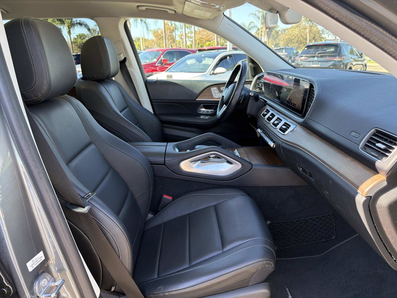 Used 2020 Mercedes-Benz GLS 450 4MATIC image 29