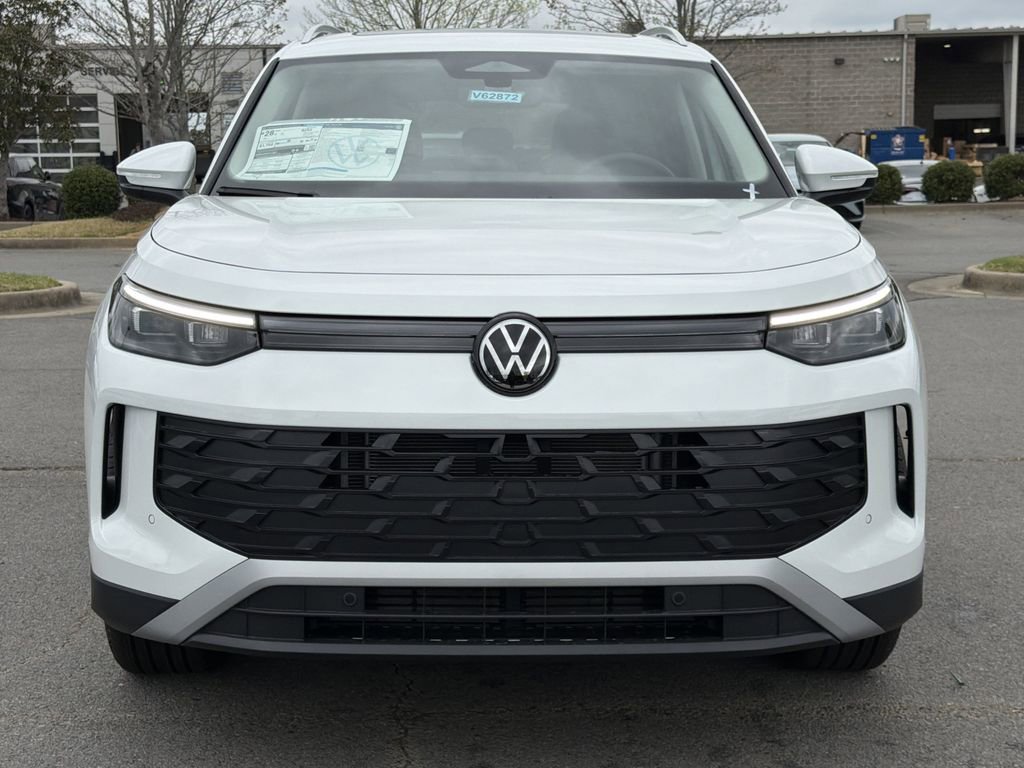 New 2026 Volkswagen Tiguan SE FWD image 8