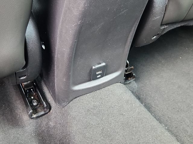 Used 2017 Chevrolet Cruze Premier FWD image 26