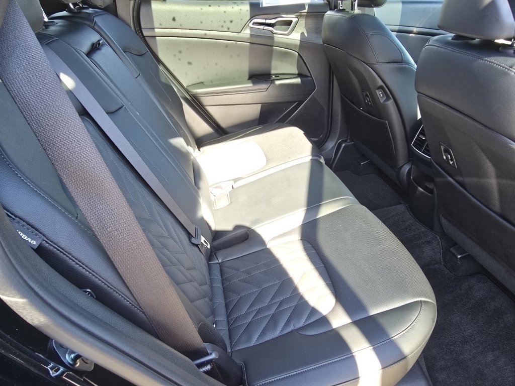 Used 2024 Kia Sportage X-Line w/ X-Line Premium Package image 19