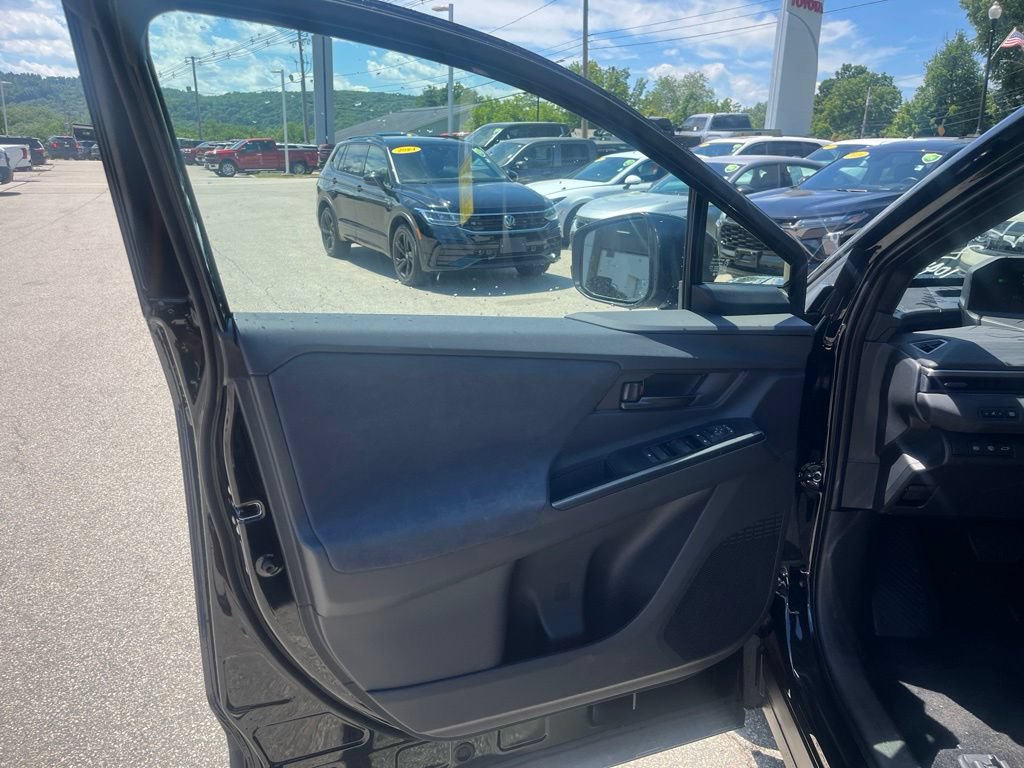 New 2026 Toyota C-HR AWD/4WD image 6