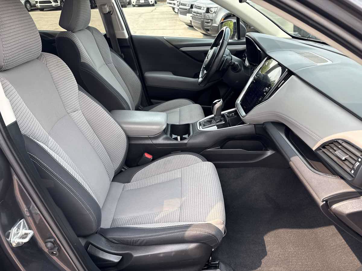 Used 2022 Subaru Outback Premium AWD/4WD image 19