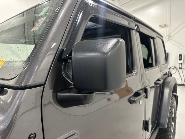 Used 2024 Jeep Wrangler Unlimited Rubicon w/ Dual Top Group AWD/4WD image 17