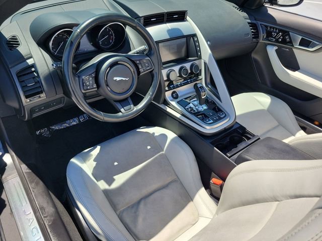Used 2016 Jaguar F-TYPE Convertible RWD image 18