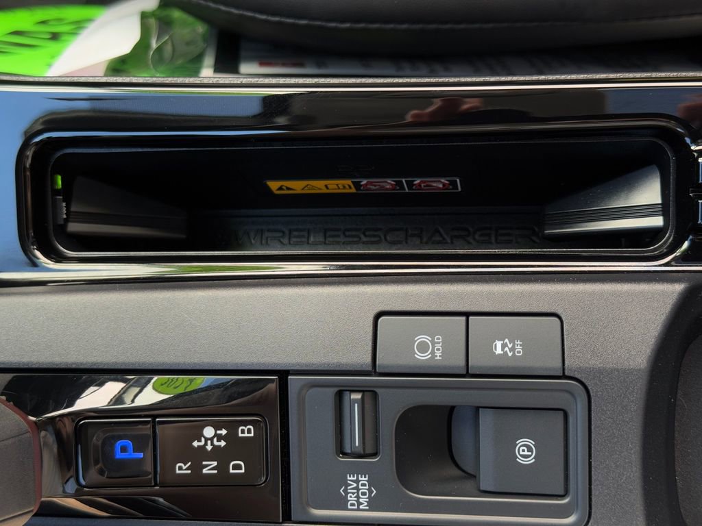 Used 2024 Toyota Prius Prime Premium w/ Advanced Technology Package FWD image 34