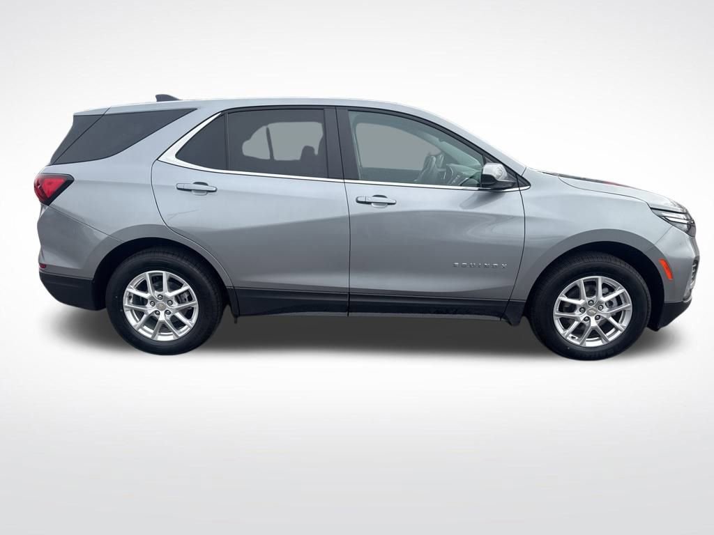 Used 2024 Chevrolet Equinox LT image 8