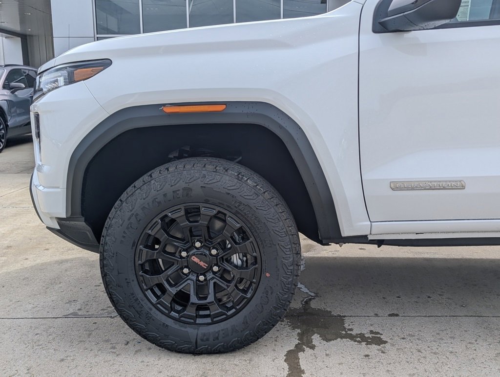 New 2026 GMC Canyon Elevation image 10