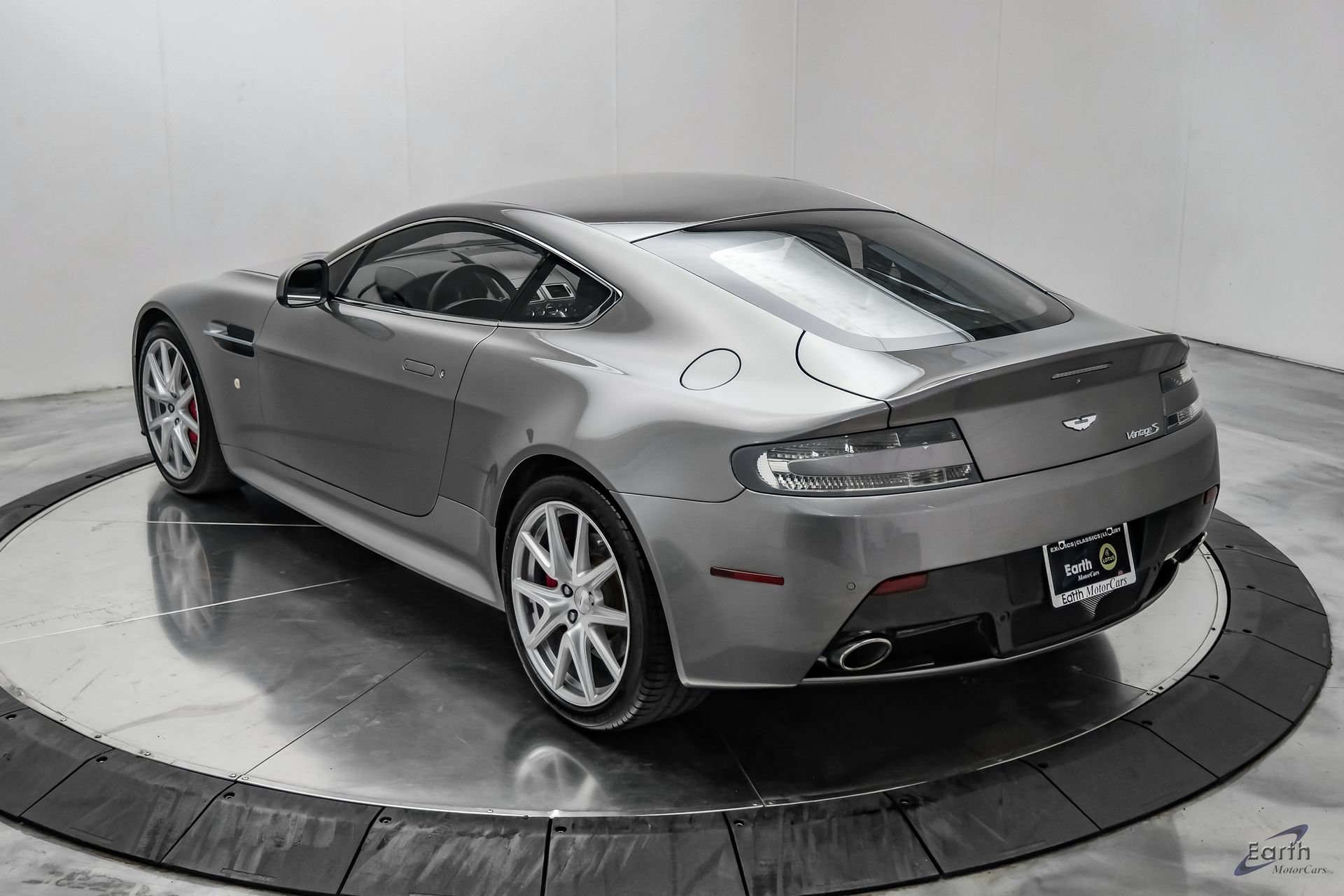 Used 2014 Aston Martin V8 Vantage S RWD image 14