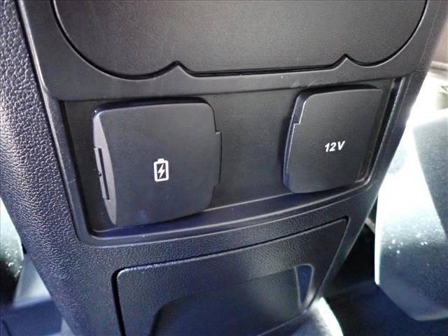 Used 2023 Ford Explorer XLT w/ Equipment Group 202A image 11