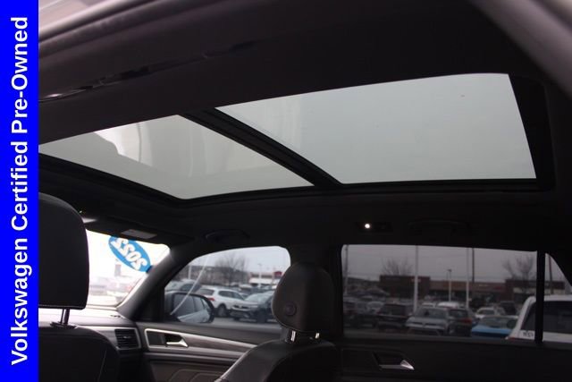 Used 2022 Volkswagen Atlas Cross Sport SE w/ Panoramic Sunroof Package image 29