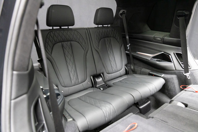 Used 2024 BMW X7 M60i w/ Executive Package image 12