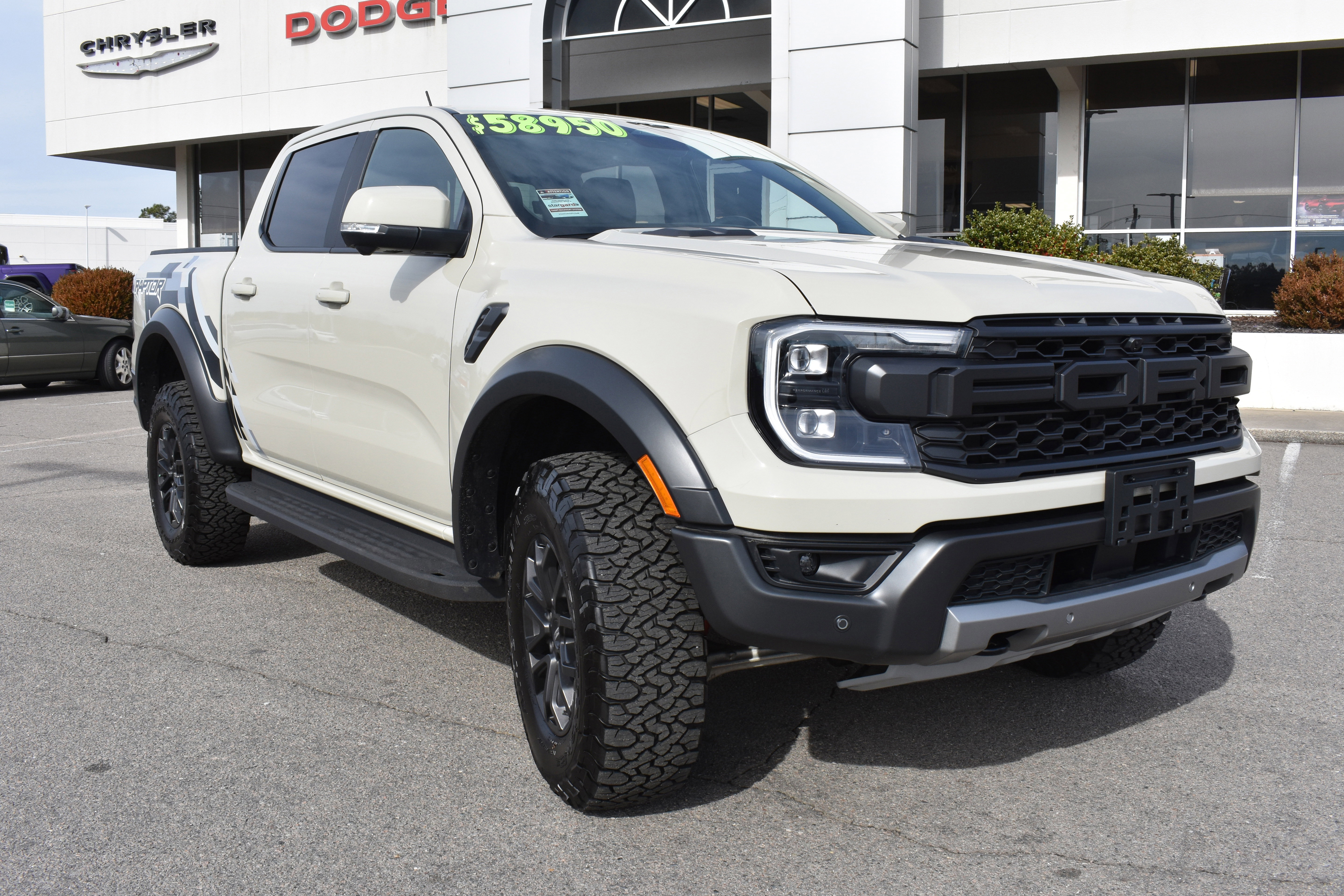 Used 2025 Ford Ranger Raptor image 3