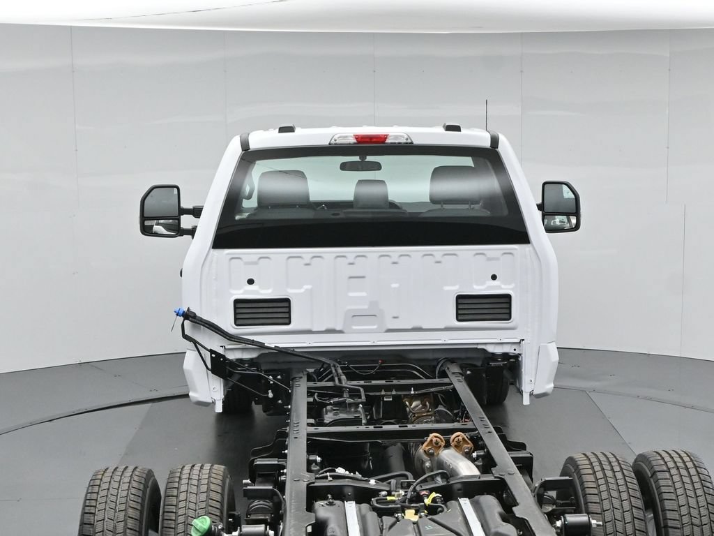 New 2026 Ford F350 XL w/ XL Chrome Package RWD image 33