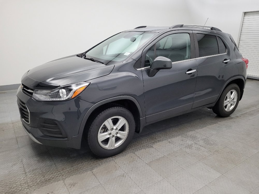Used 2019 Chevrolet Trax LT w/ LT Convenience Package image 2