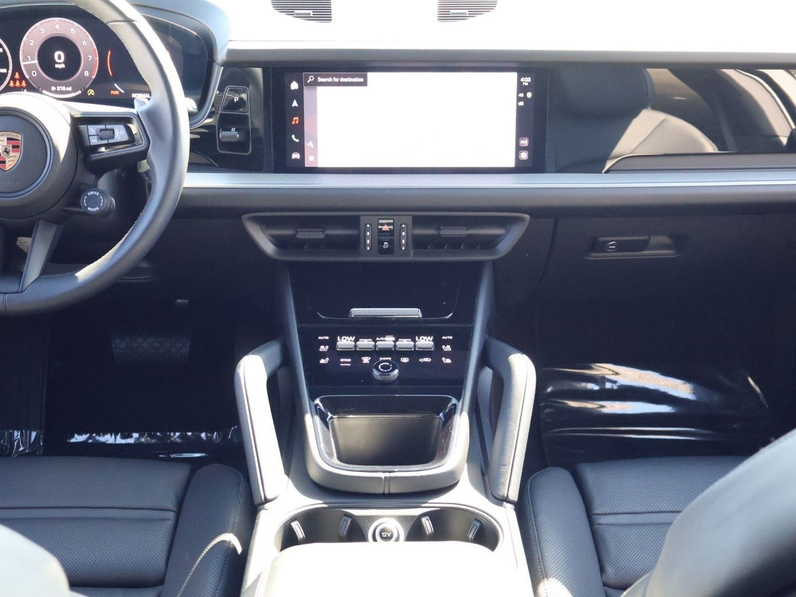 Certified 2025 Porsche Cayenne AWD/4WD image 20
