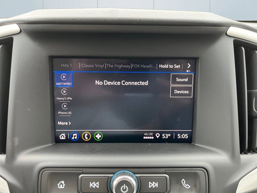 Used 2024 GMC Terrain SLE w/ Driver Convenience Package FWD image 12