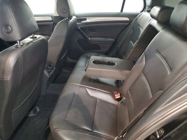 Used 2015 Volkswagen Golf S w/ Lighting Package image 26