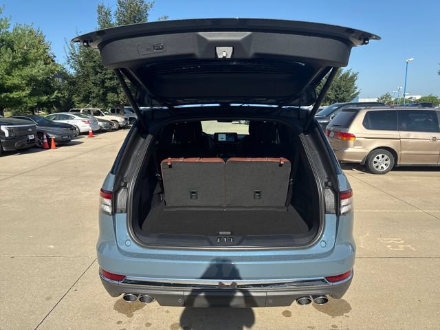 New 2026 Lincoln Aviator Reserve AWD/4WD image 7