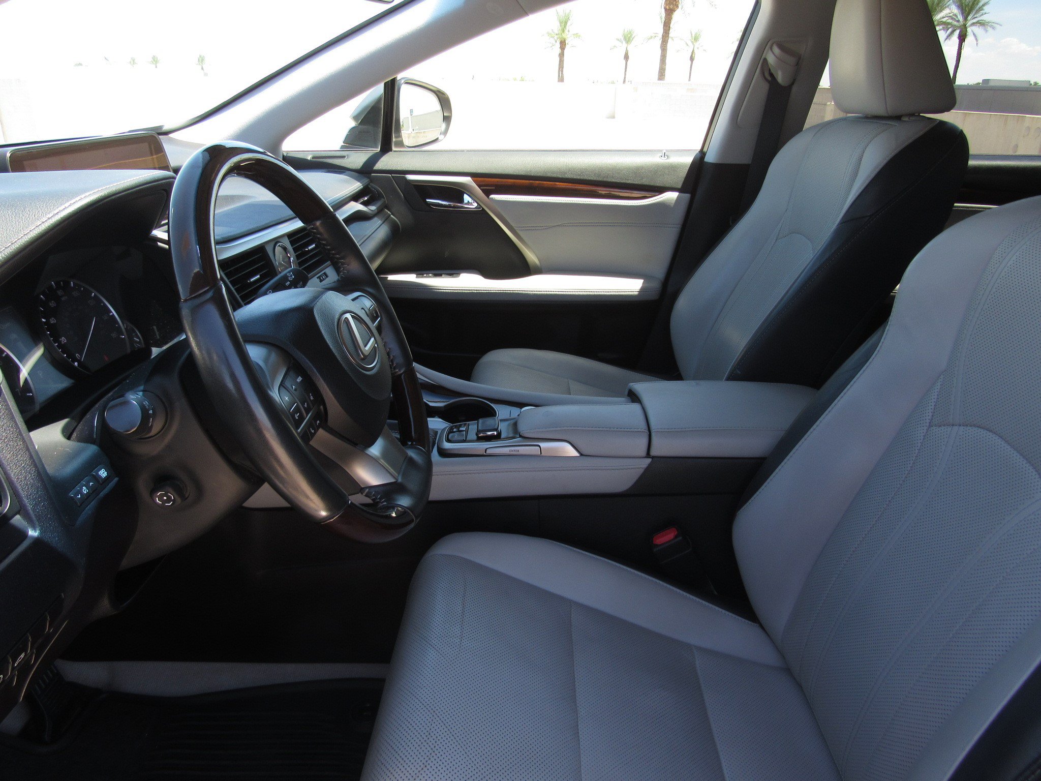 Used 2017 Lexus RX 350 FWD w/ Premium Package image 16