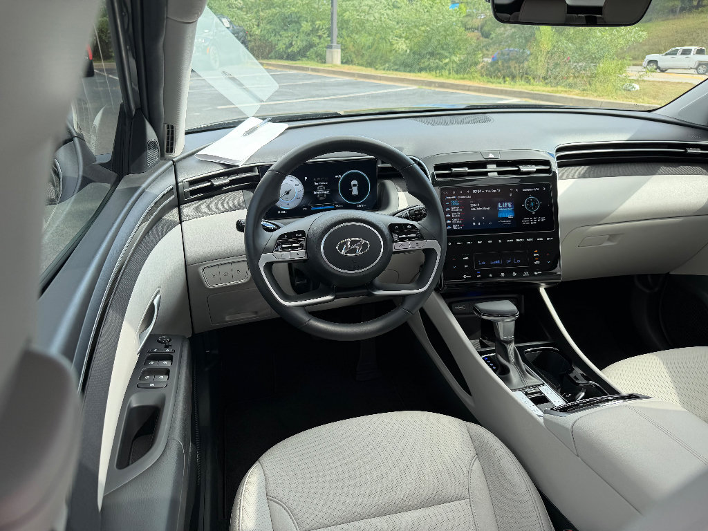 Used 2024 Hyundai Tucson SEL w/ Convenience Package FWD image 19
