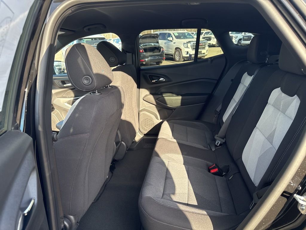 New 2026 Chevrolet Trax RS FWD image 11