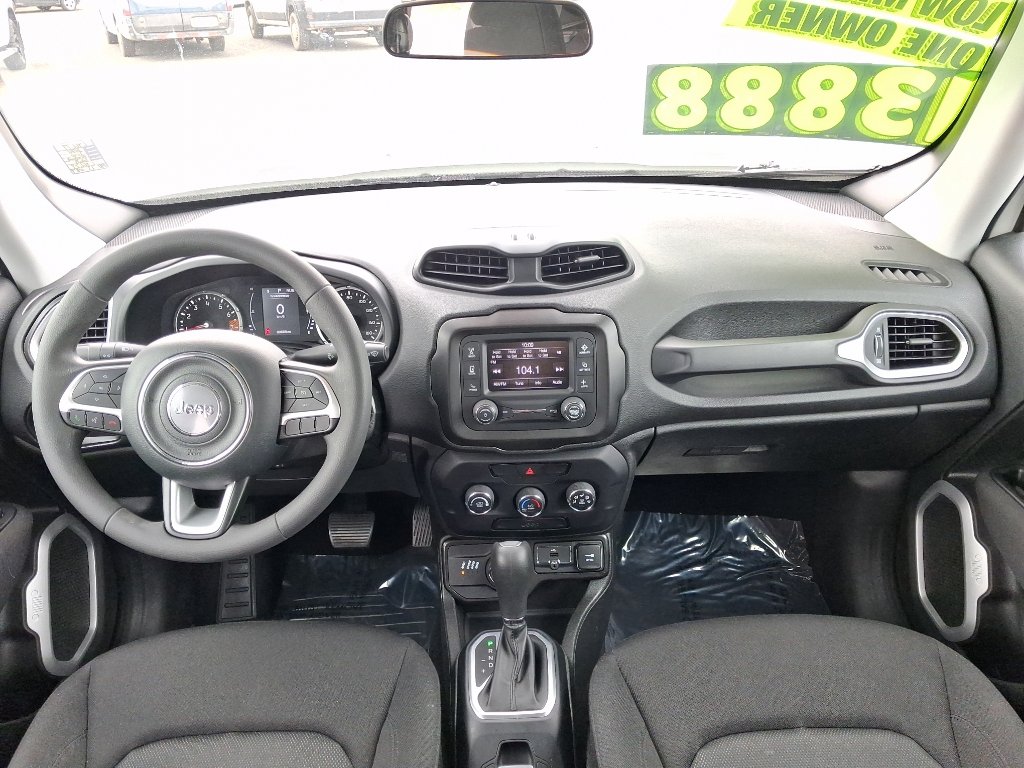 Used 2020 Jeep Renegade Sport w/ Sport Appearance Group AWD/4WD image 11