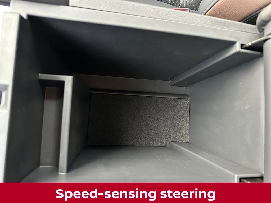 New 2025 Nissan Pathfinder Platinum w/ Cargo Package image 22