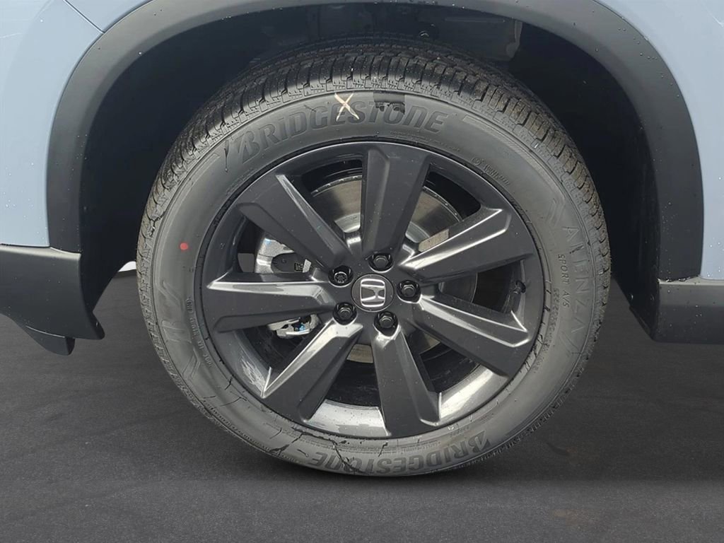 New 2026 Honda Pilot Sport image 9