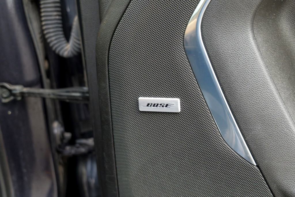 Used 2023 Chevrolet Tahoe Premier AWD/4WD image 33