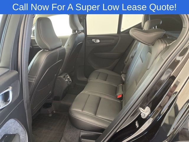 Used 2026 Volvo XC40 B5 Core w/ Climate Package image 8