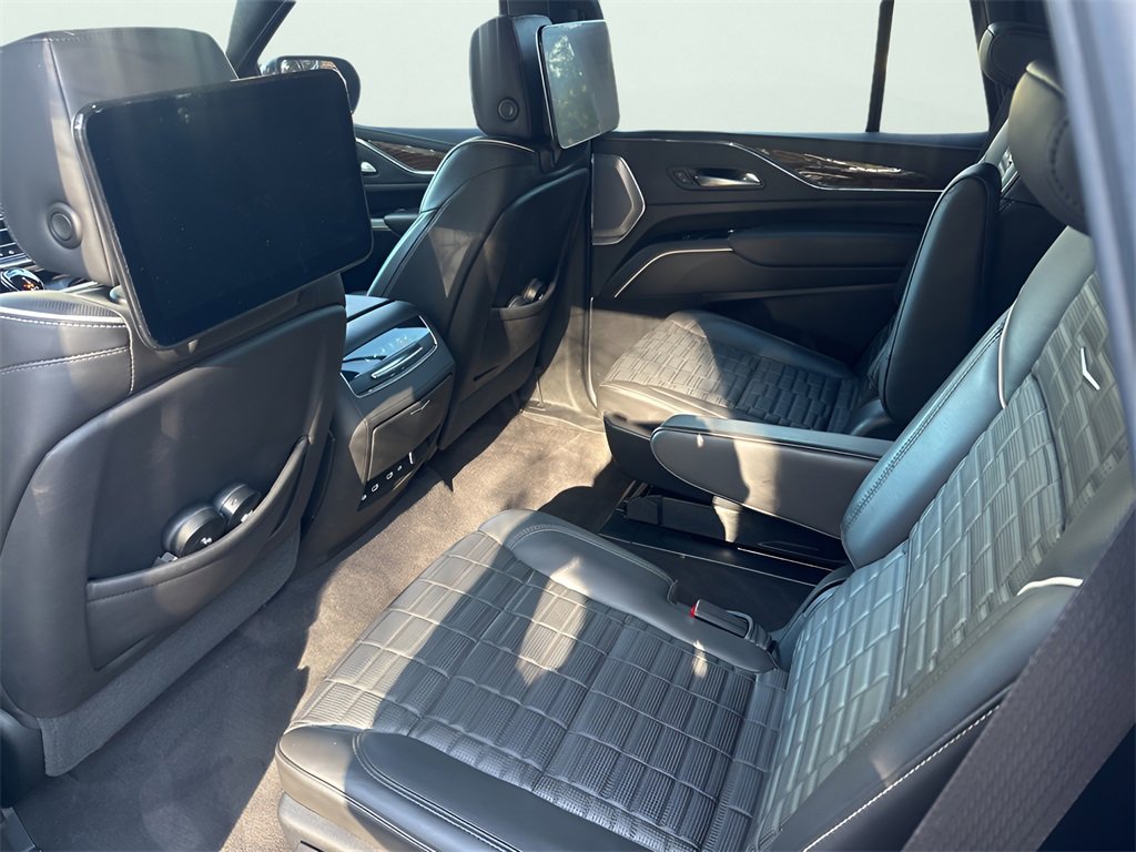 Used 2023 Cadillac Escalade Sport Platinum image 52