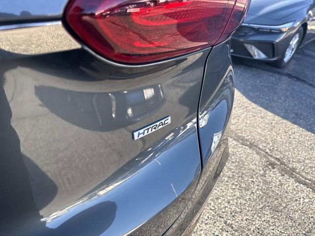 Used 2020 Hyundai Santa Fe Limited image 8