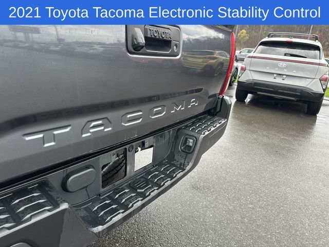 Used 2021 Toyota Tacoma SR AWD/4WD image 17