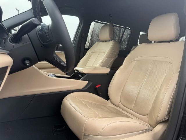 Used 2023 Jeep Grand Cherokee L Limited w/ Luxury Tech Group II image 11