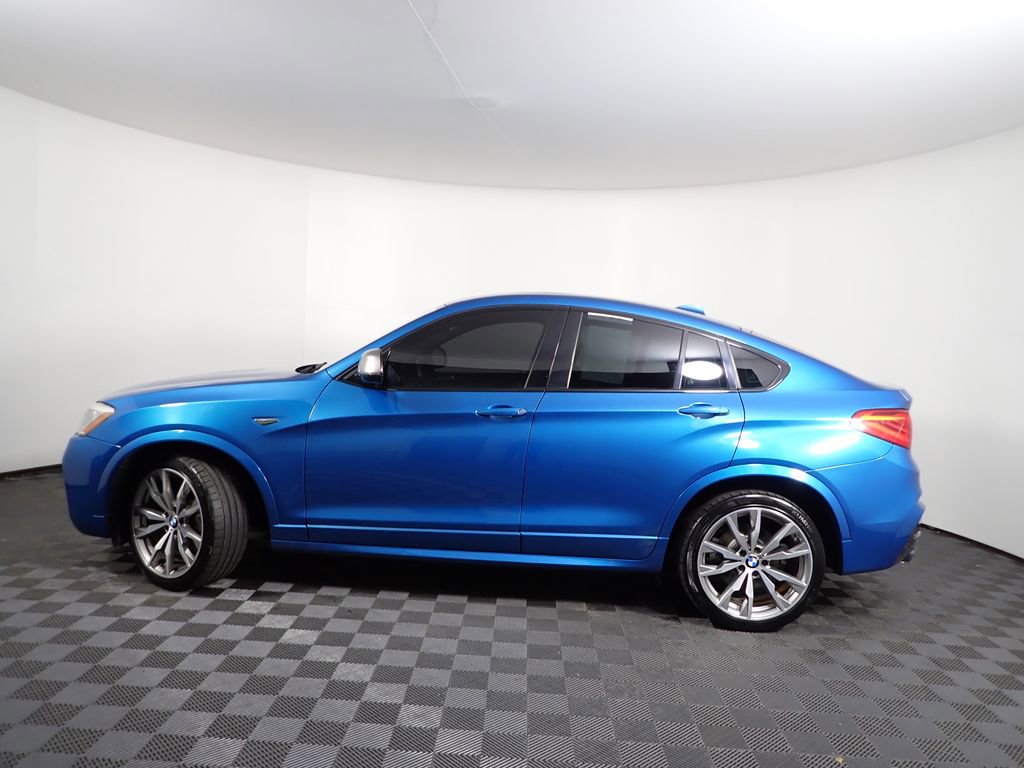 Used 2018 BMW X4 M40i image 13