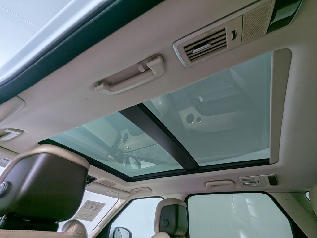 Used 2019 Land Rover Range Rover Sport HSE image 19