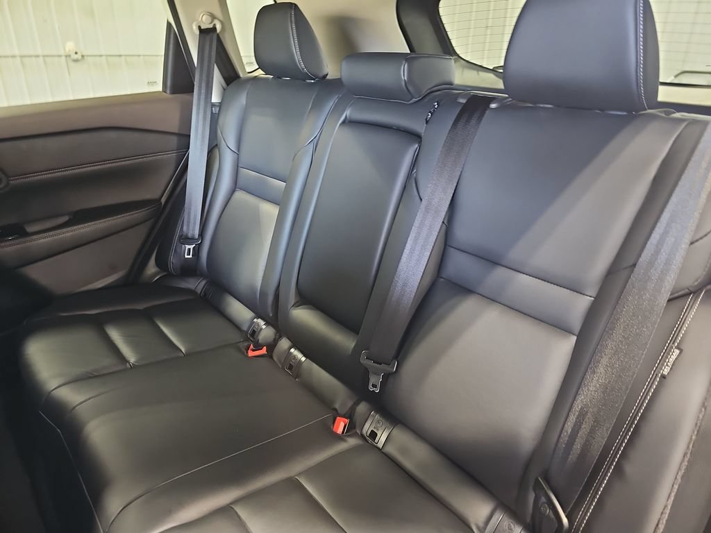 Used 2023 Nissan Rogue SL AWD/4WD image 14
