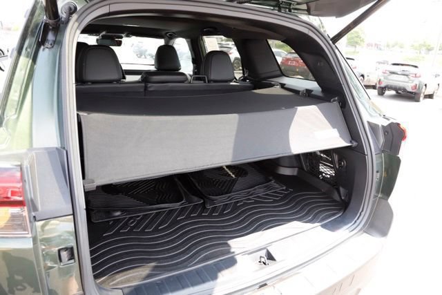 Certified 2026 Subaru Outback Limited AWD/4WD image 6