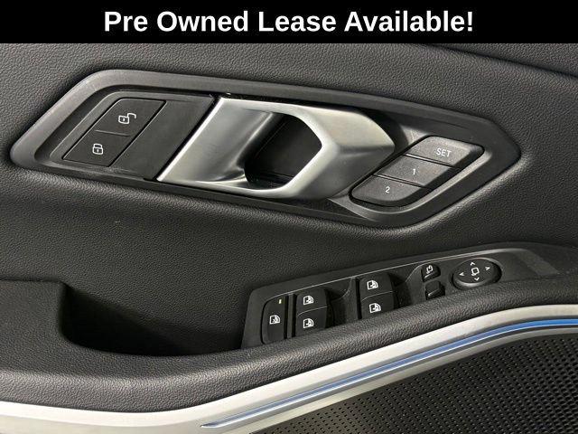 Used 2025 BMW 330i xDrive Sedan w/ Convenience Package AWD/4WD image 12
